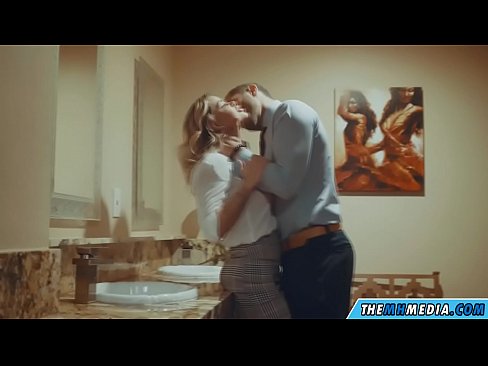 ❤️ Pan fydd melyn busty yn eich hudo mewn ystafell orffwys gyhoeddus ❌ Porn porno super ar porn % cy.nastypornpics-com.ru%  ❤